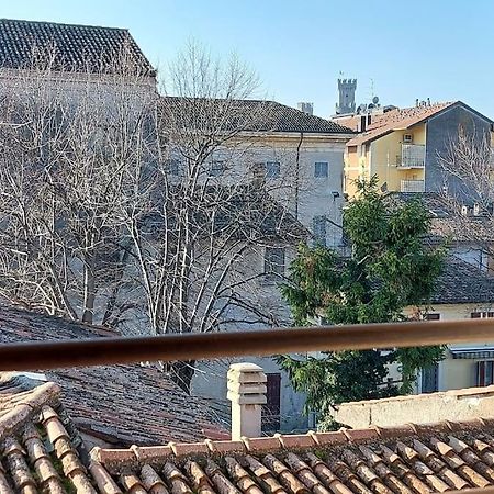 Sui Tetti Di Valeggio - Holiday Apartment Валеджо-суль-Мінчо Екстер'єр фото
